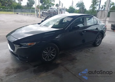 2024 Mazda Mazda3 2.5 S z USA, uszkodzony, nr VIN 3MZBPAAM3RM419608